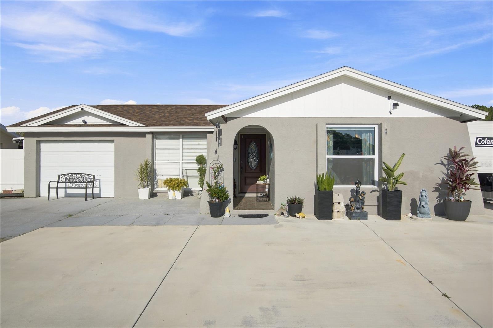 9610 SHALIMAR CT - Photo 1