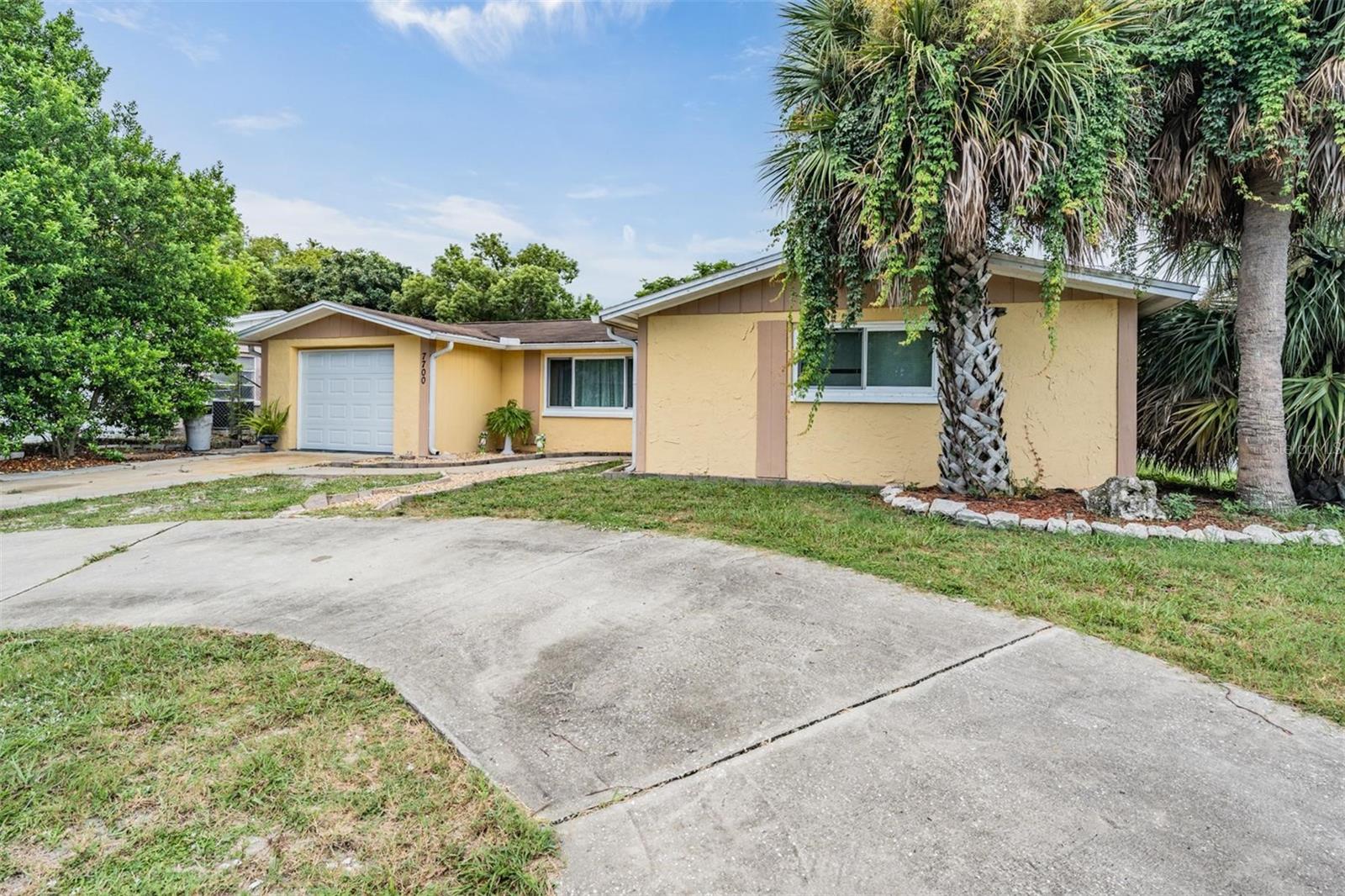 7700 BIRCHWOOD DR - Photo 1