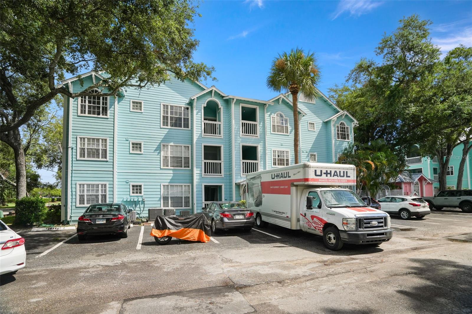 3002 W CLEVELAND ST #D3 - Photo 1