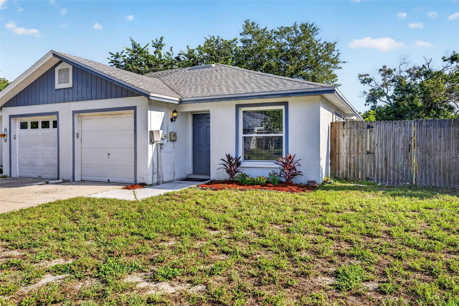 2699 MACKLIN CT - Photo 1