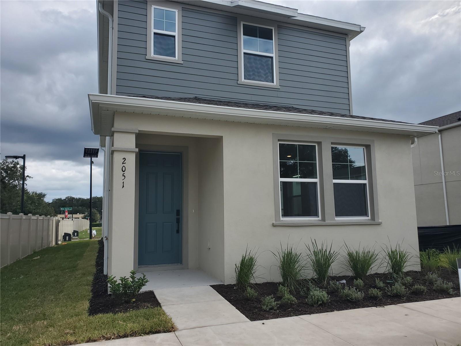2051 AMELIA BAY PL - Photo 1
