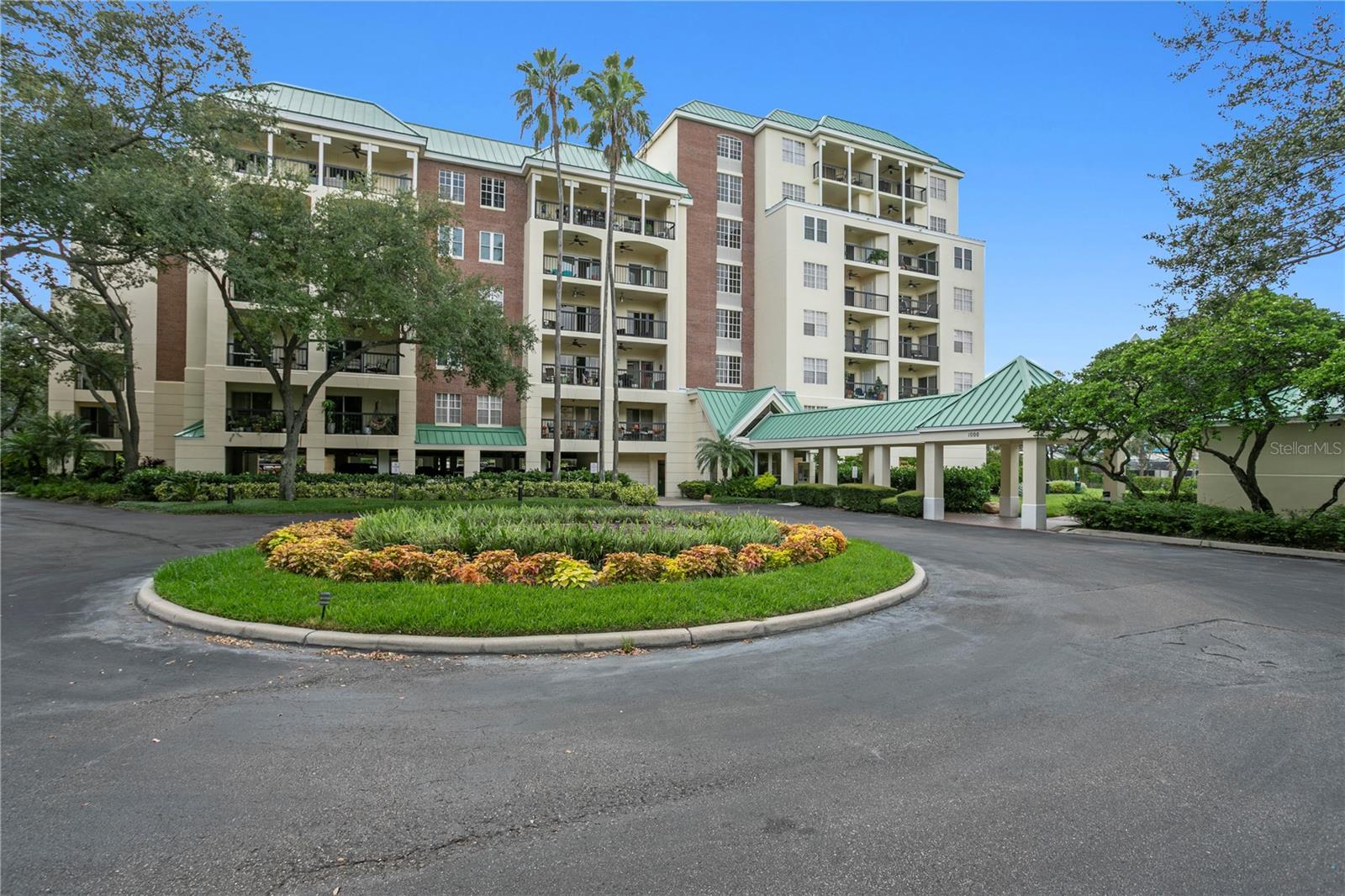 1000 S HARBOUR ISLAND BLVD #2306 - Photo 1