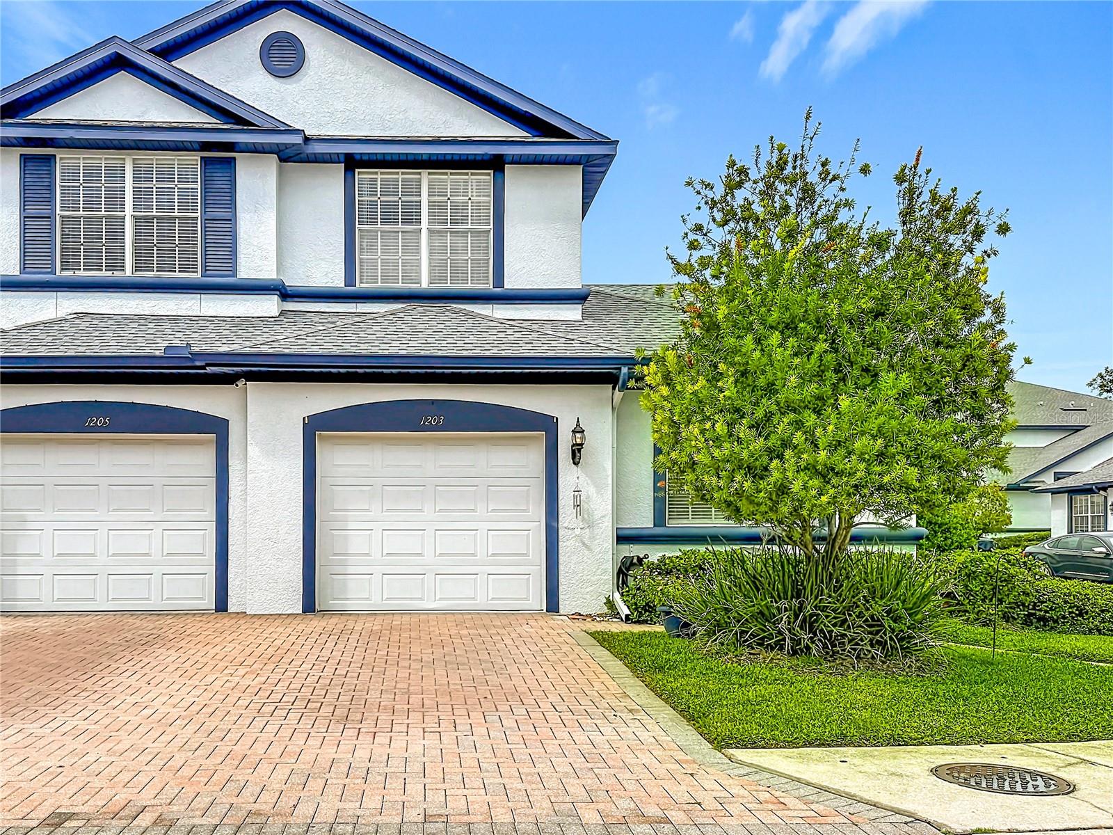1203 SUMMERGATE DR - Photo 1