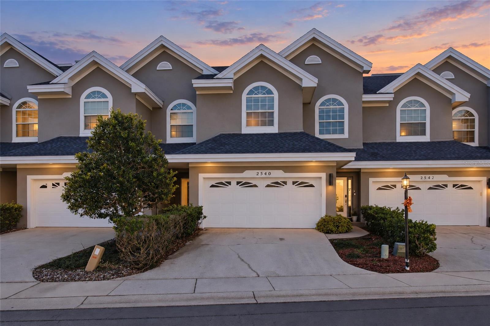 2540 EAGLES CROSSING DR - Photo 1