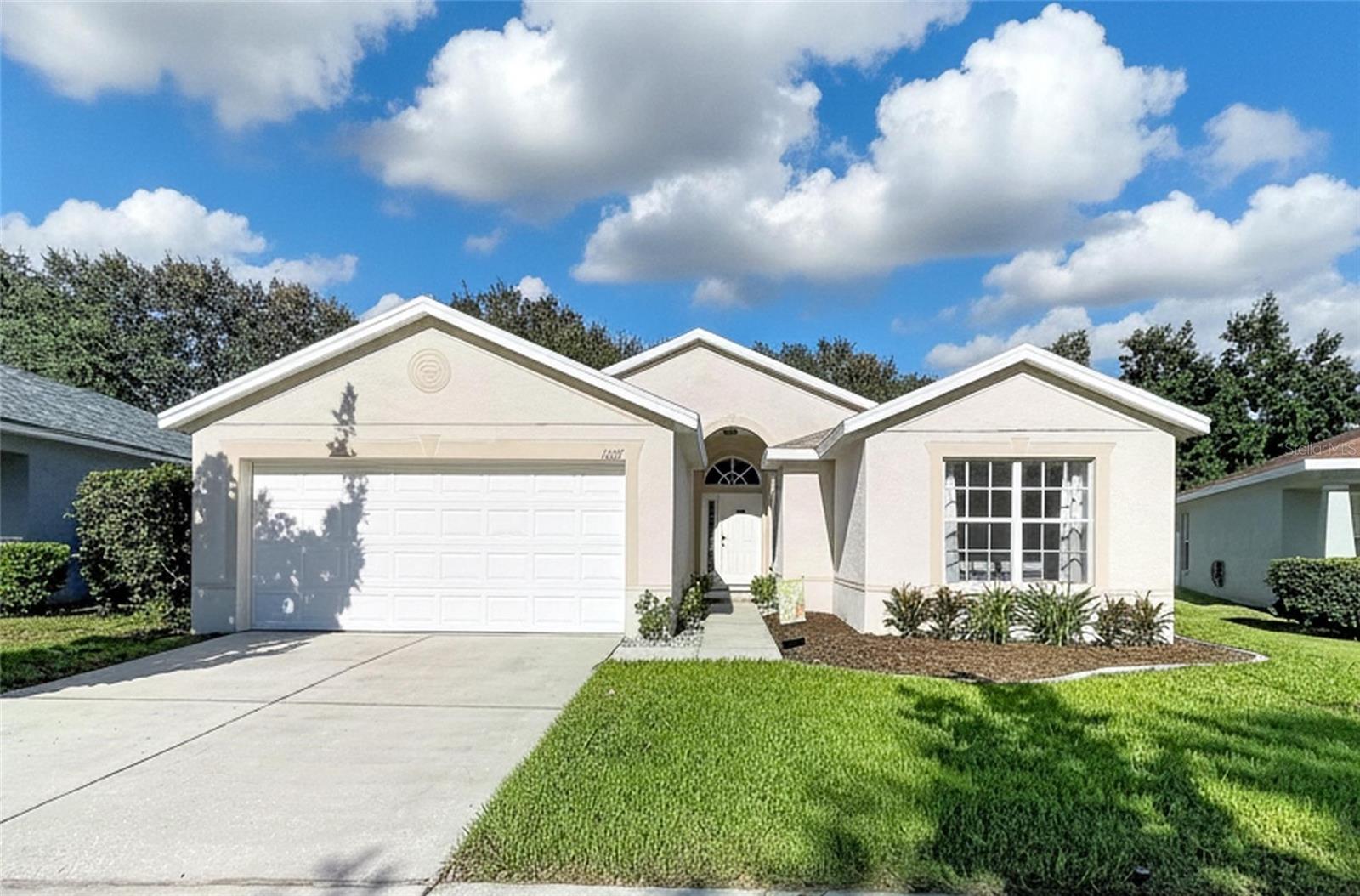 11607 MOUNTAIN BAY DR - Photo 1