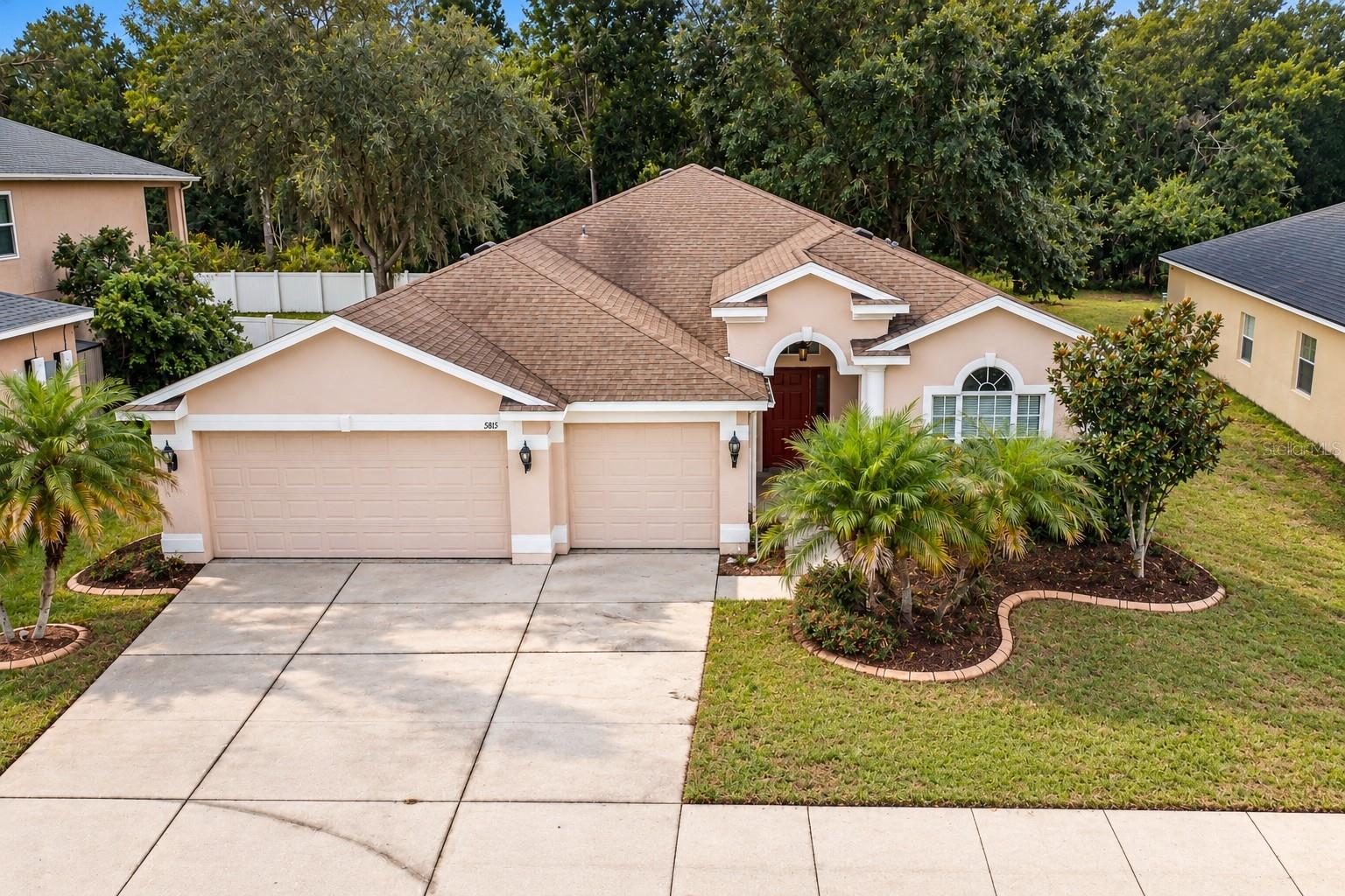 5815 JUSTICIA LOOP - Photo 1