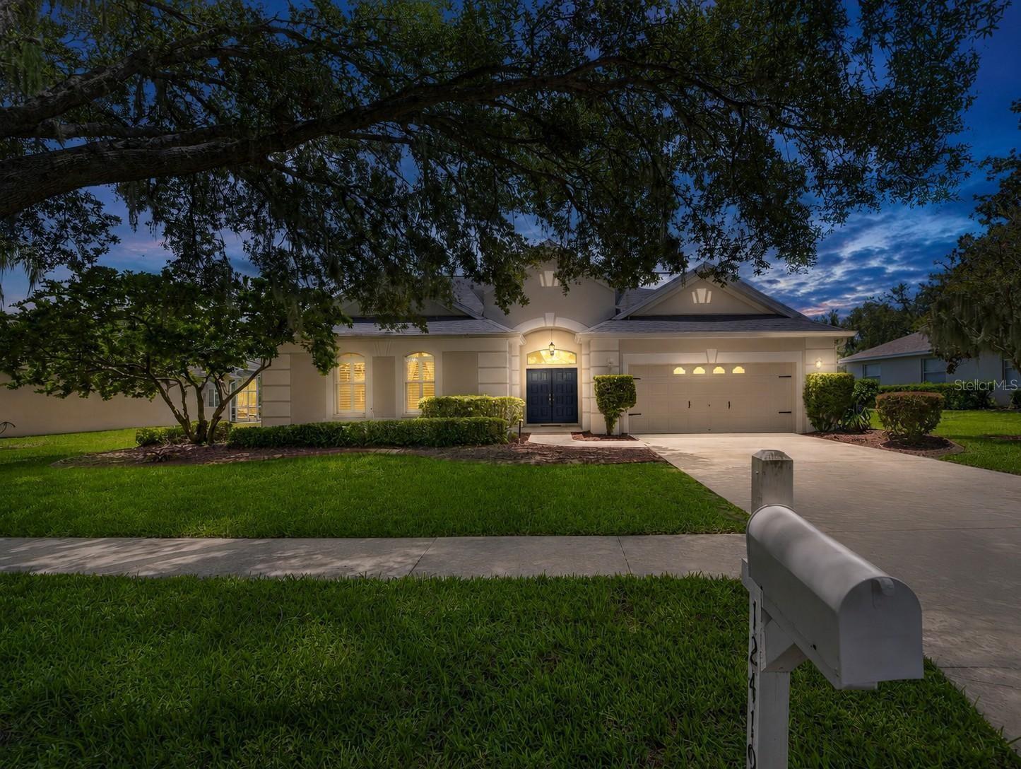 12419 RIVERGLEN DR - Photo 1