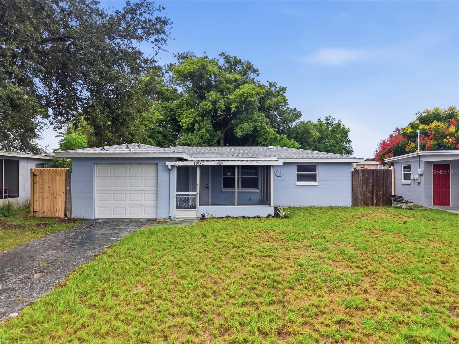 11982 106TH ST - Photo 1
