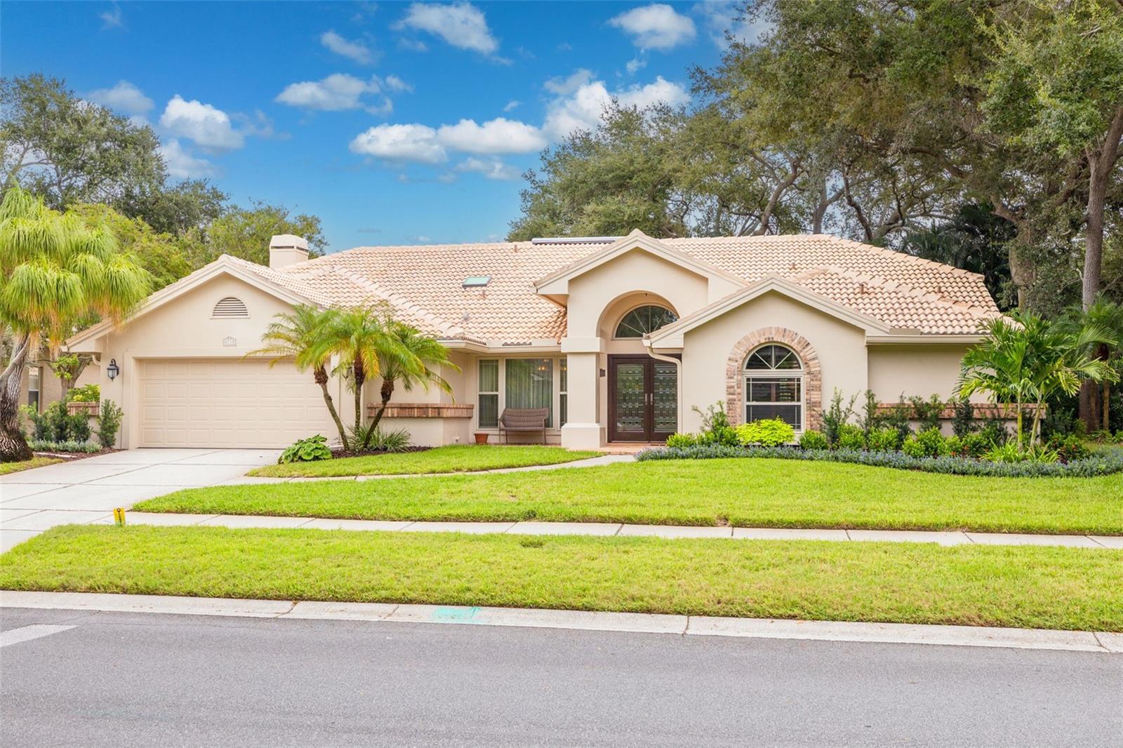 2715 COUNTRY WOODS LN - Photo 1