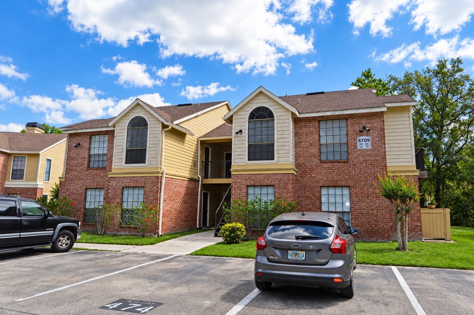 8709 FANCY FINCH DR #102 - Photo 1