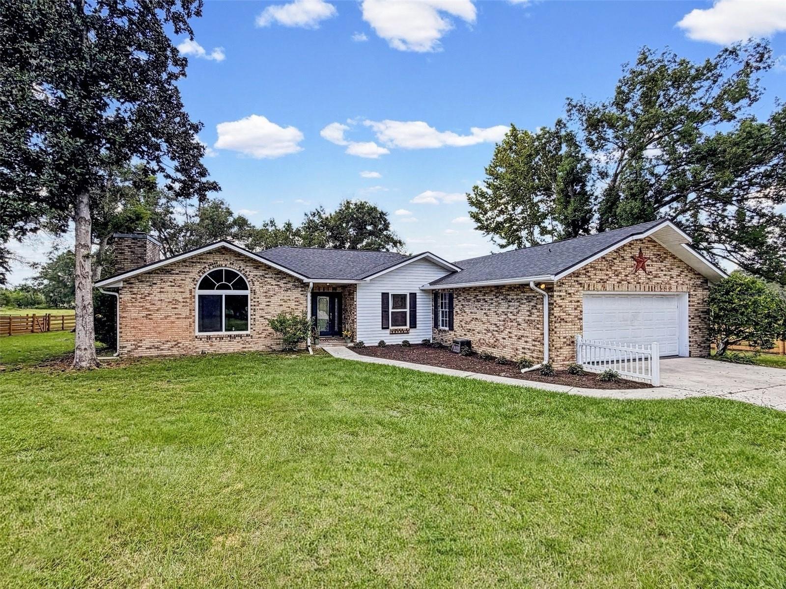 15561 PATRIOT DR - Photo 1