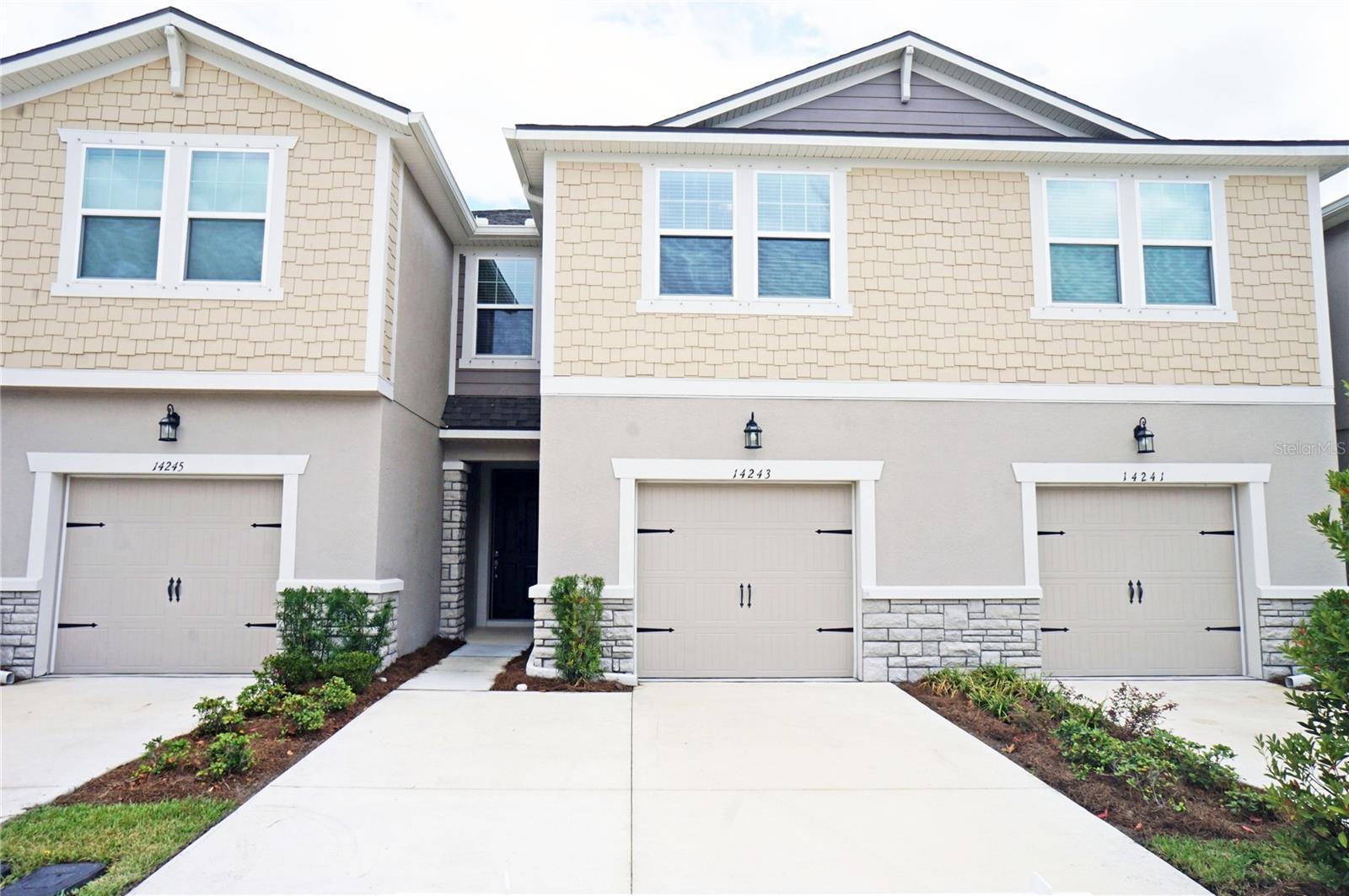 14243 DAMSELFLY DR - Photo 1