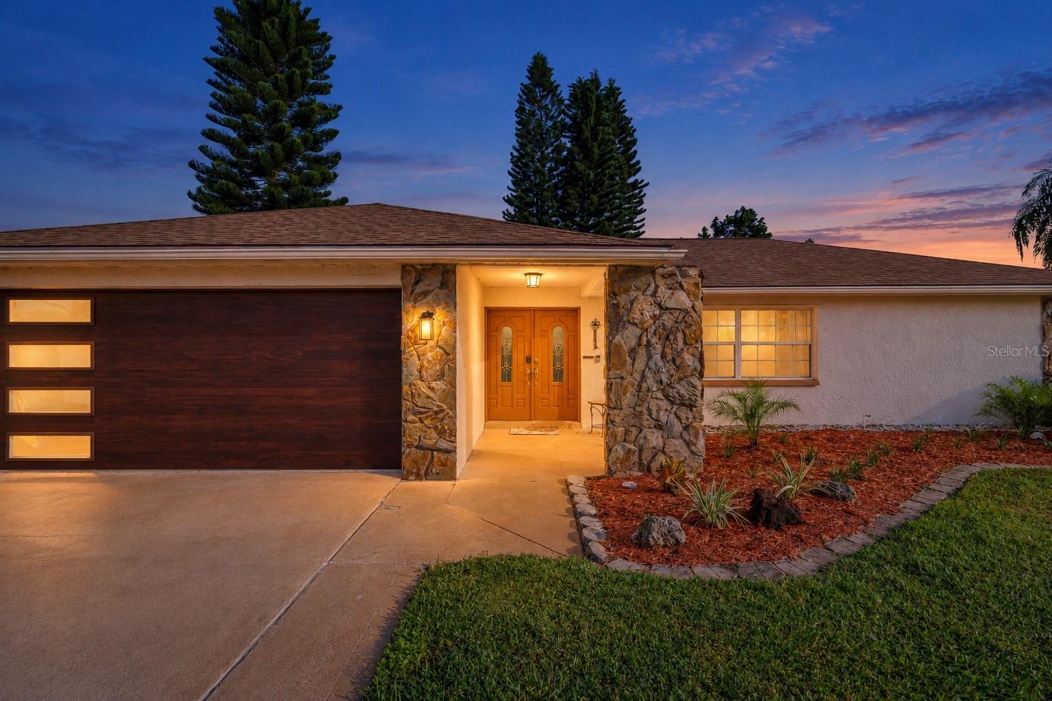 2079 EGRET DR - Photo 1