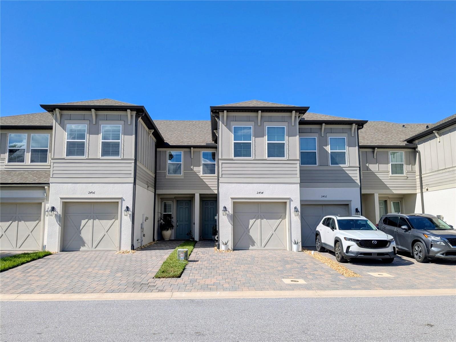2454 FOGGY CREEK CIR - Photo 1