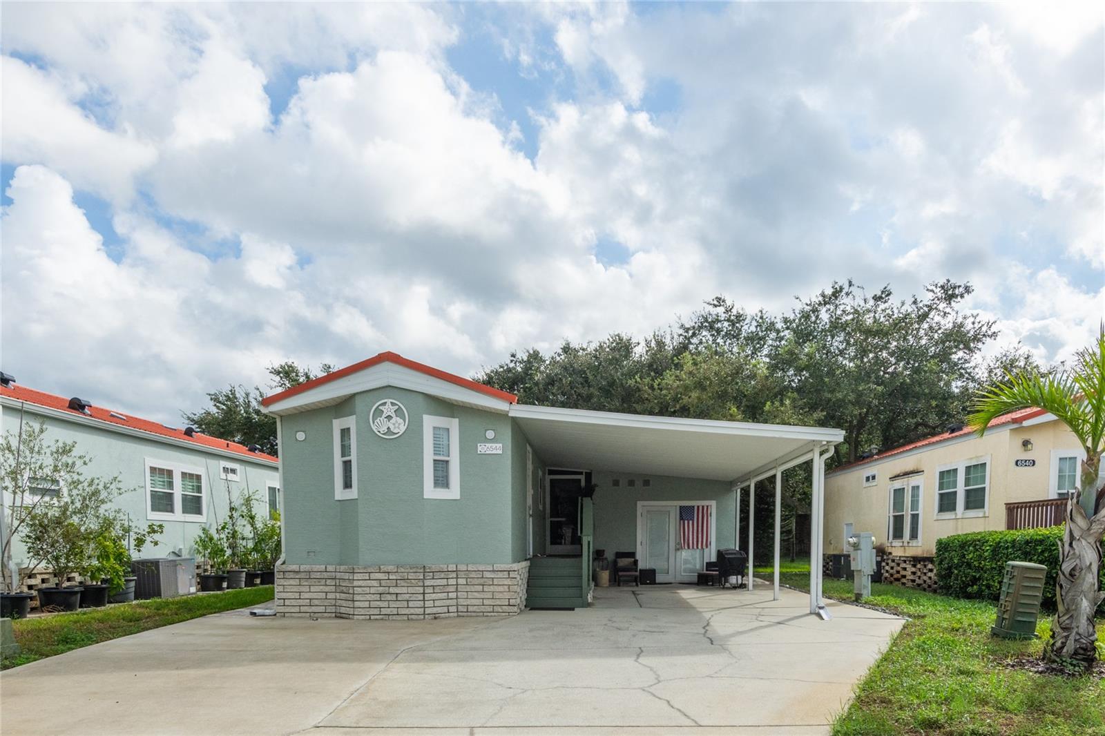 6544 LA MESA RD - Photo 1