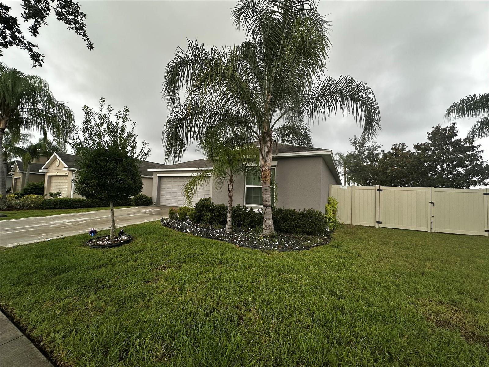 16503 MYRTLE SAND DR - Photo 1