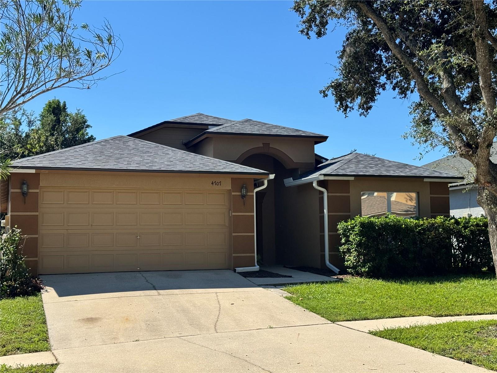4707 RAMSHEAD DR - Photo 1