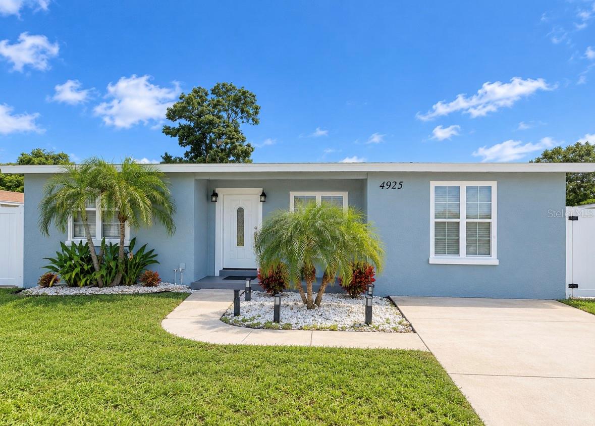 4925 ELDORADO DR - Photo 1