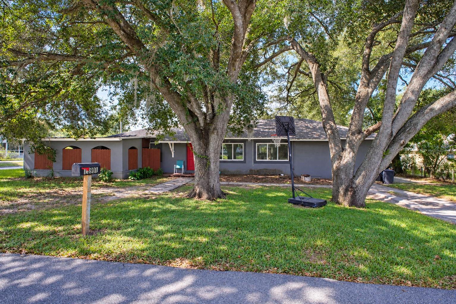 13901 9TH ST - Photo 1