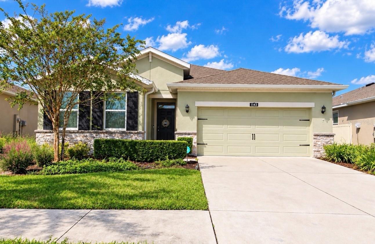 1143 PIPESTONE PL - Photo 1