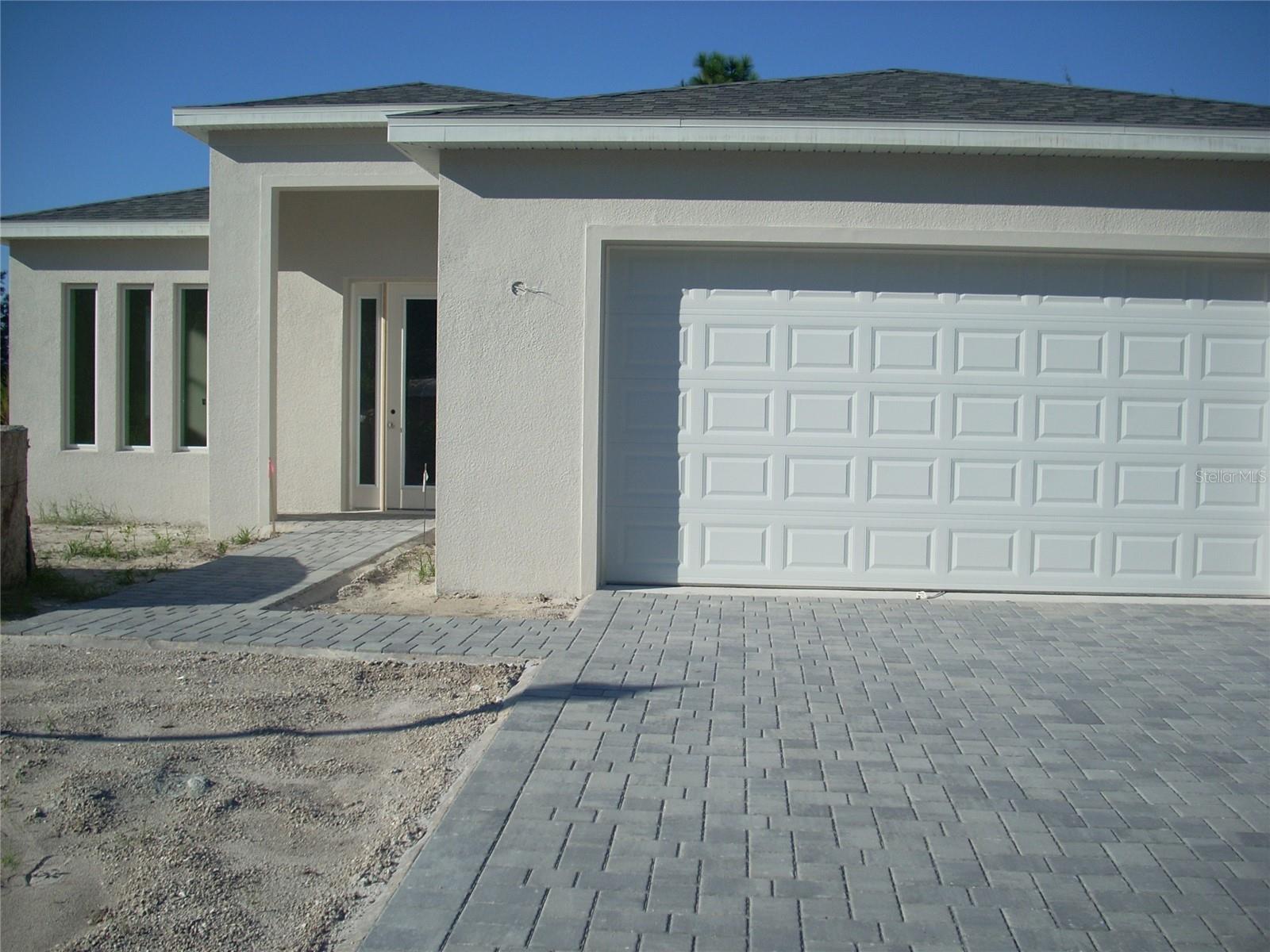 9139 TREVINO - Photo 1