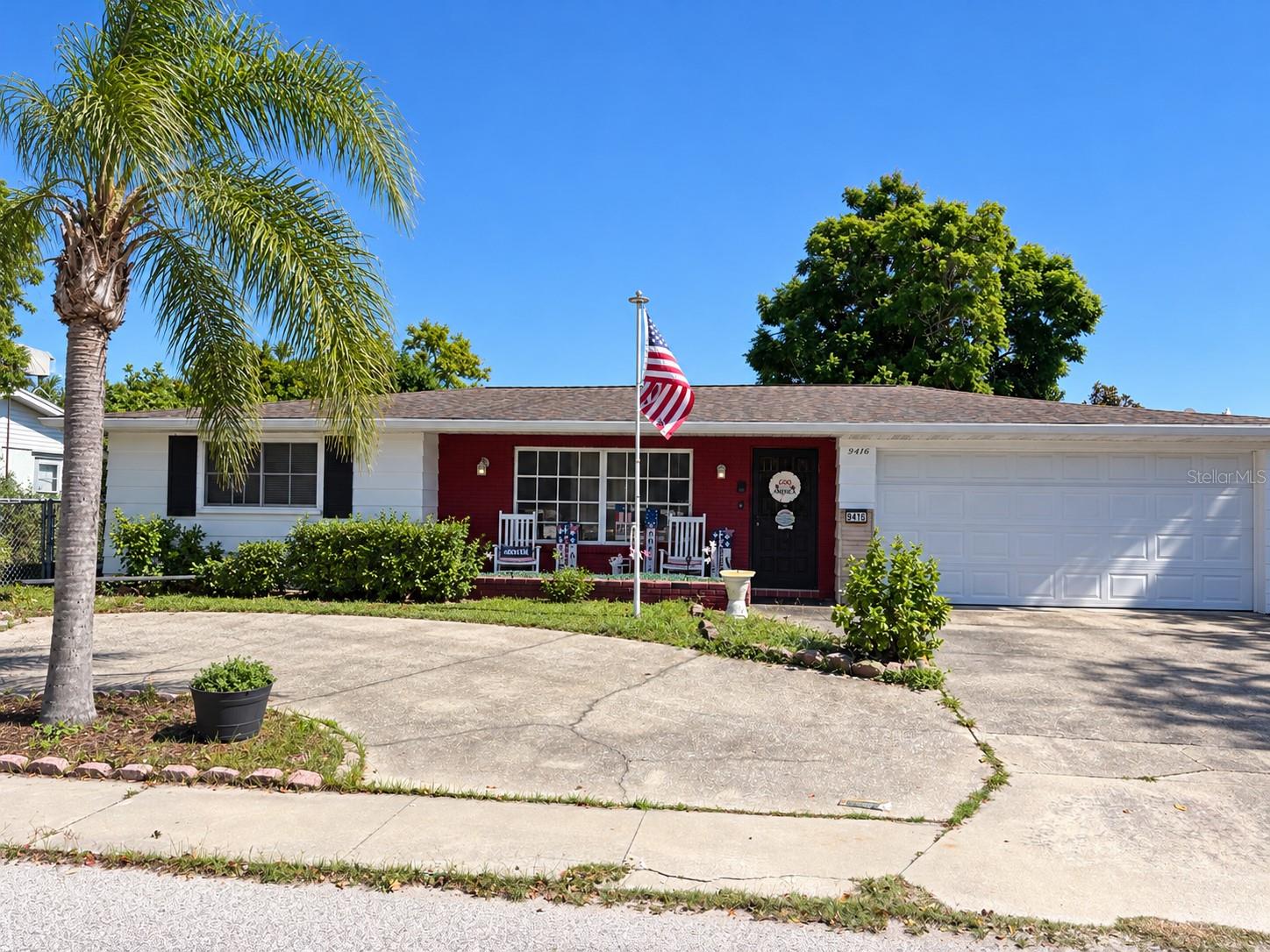 9416 PALM AVE - Photo 1