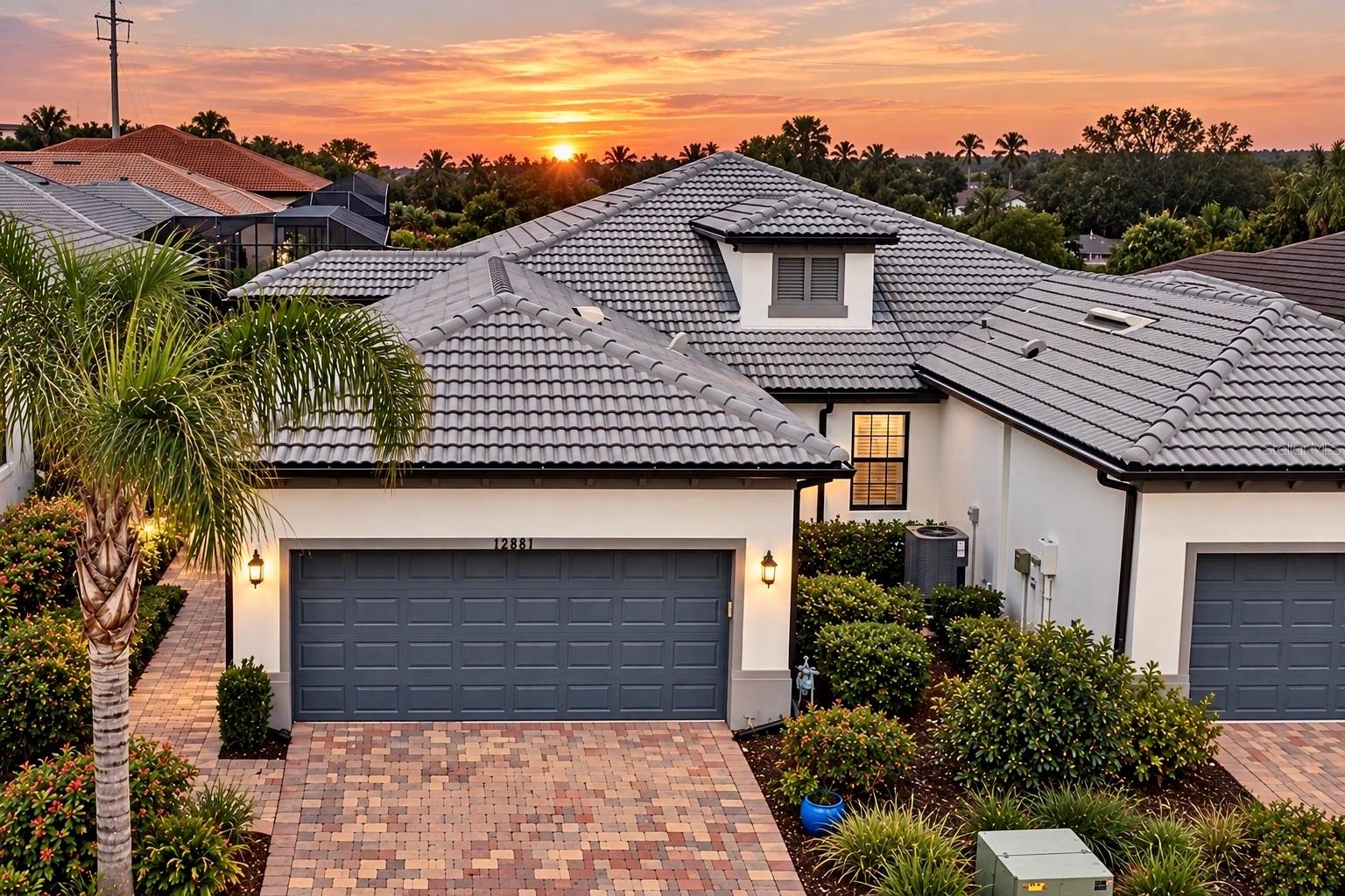 12287 MYRTLE BAY CT - Photo 1