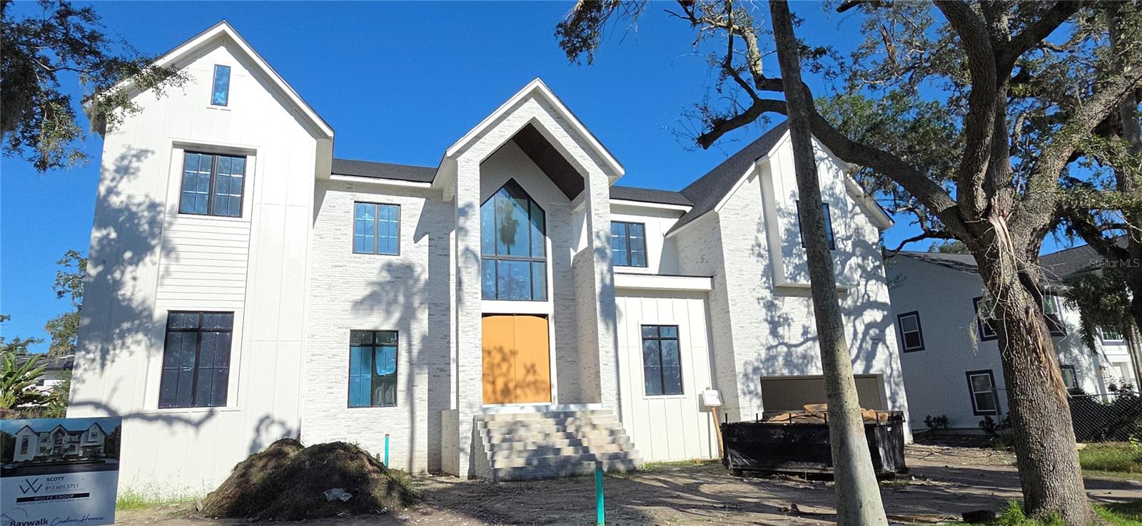 811 GROVE PARK AVE - Photo 1