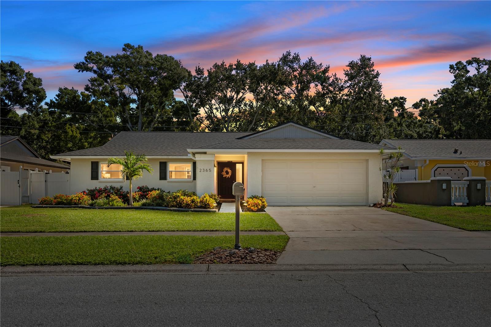 2365 MOORE HAVEN DR E - Photo 1