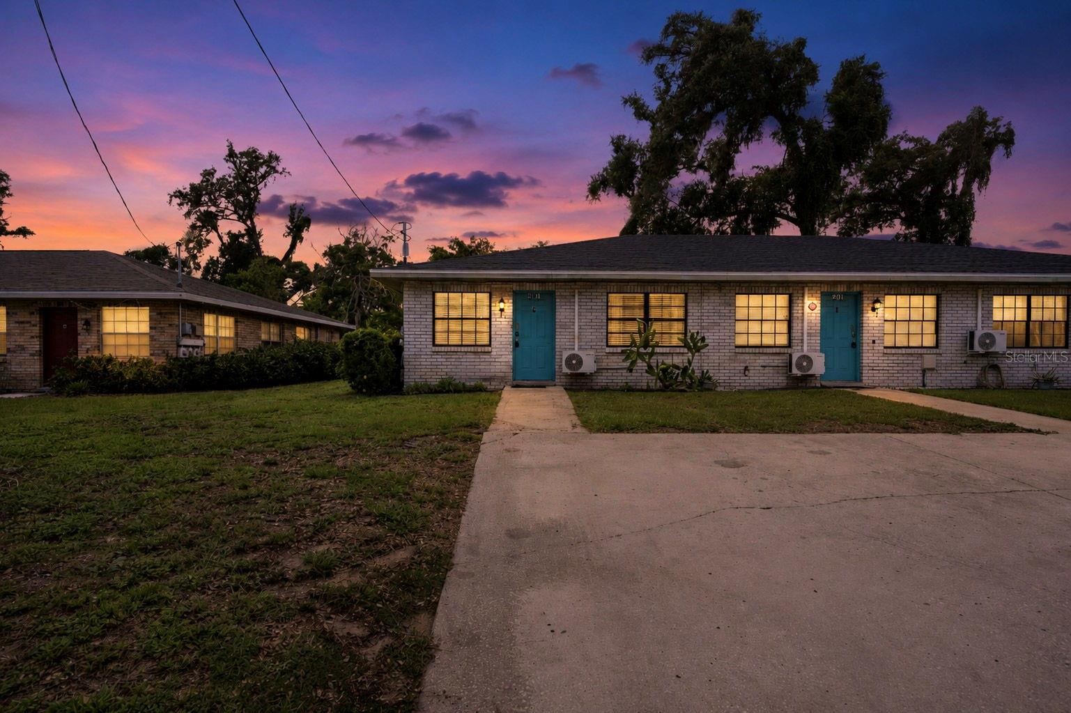 201 GLENDALE DR #C - Photo 1
