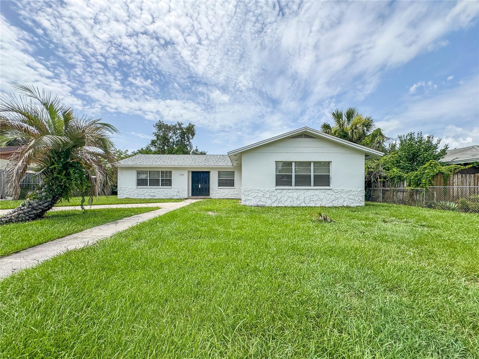 4407 POMPANO DR - Photo 1