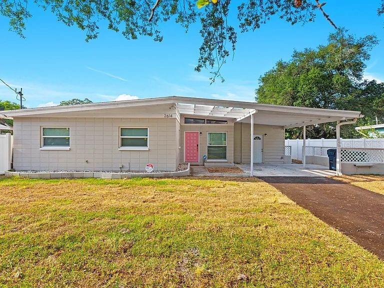2614 W HENRY AVE - Photo 1