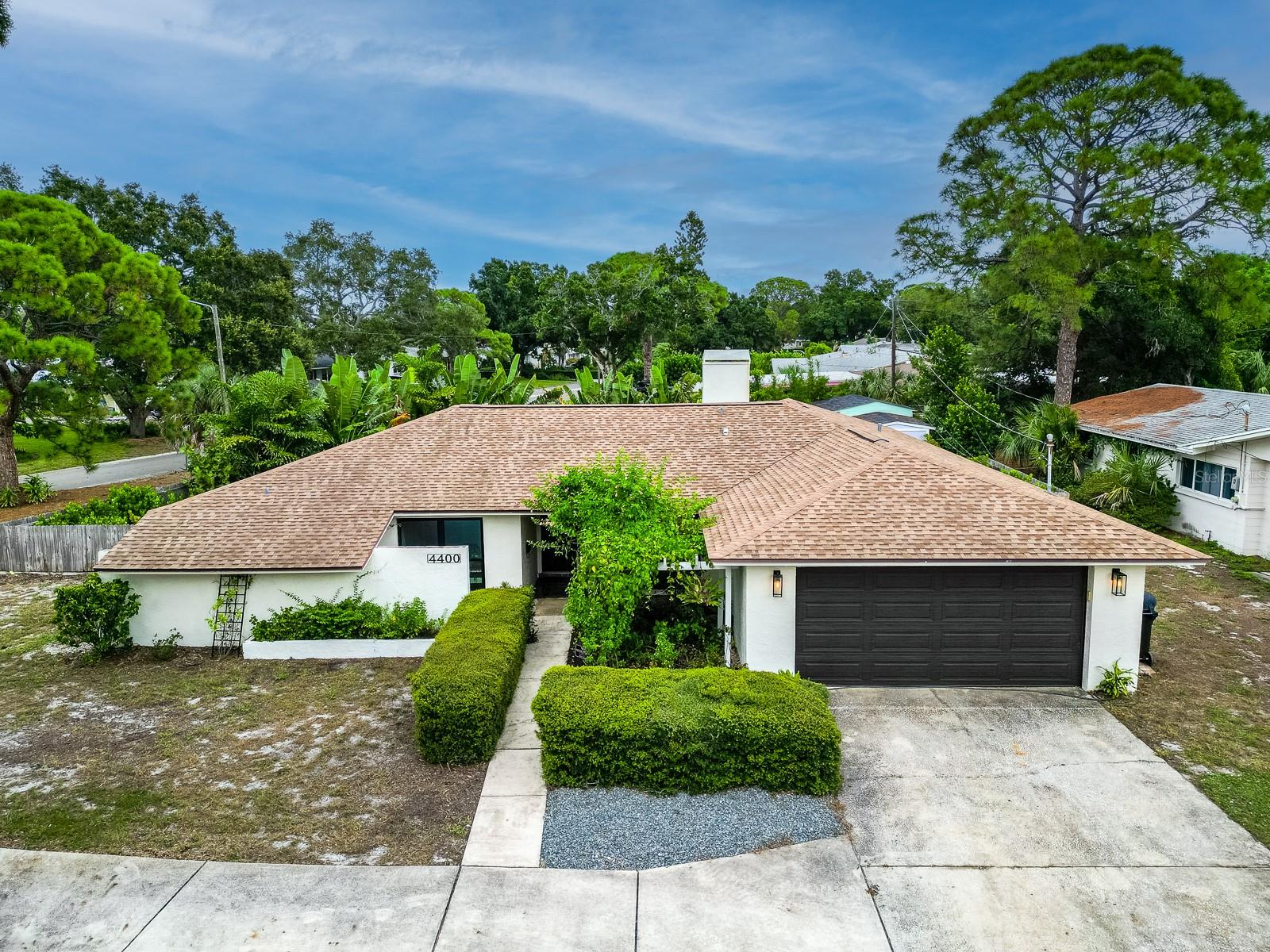 4400 COLUMBUS WAY S - Photo 1
