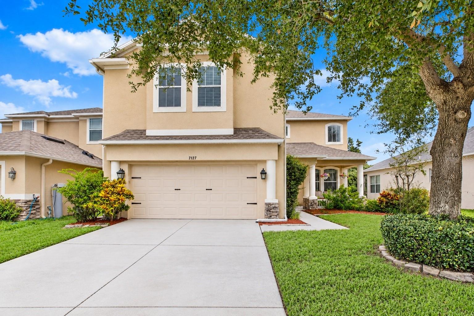 7127 FOREST MERE DR - Photo 1