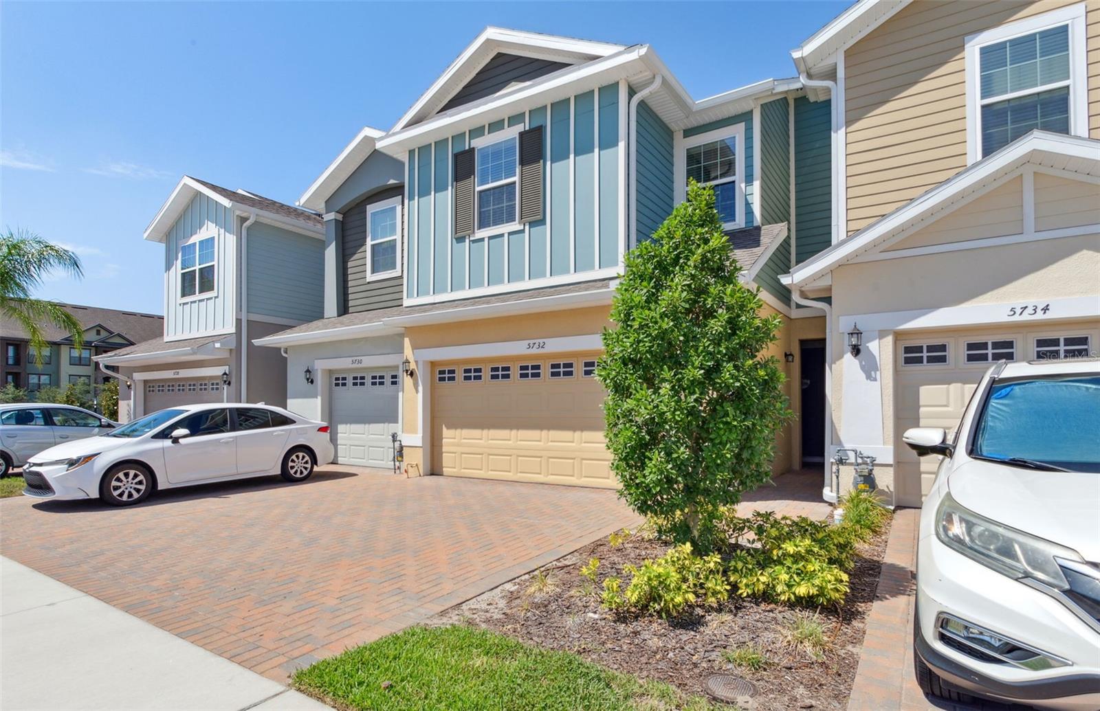 5732 SKYTOP DR - Photo 1