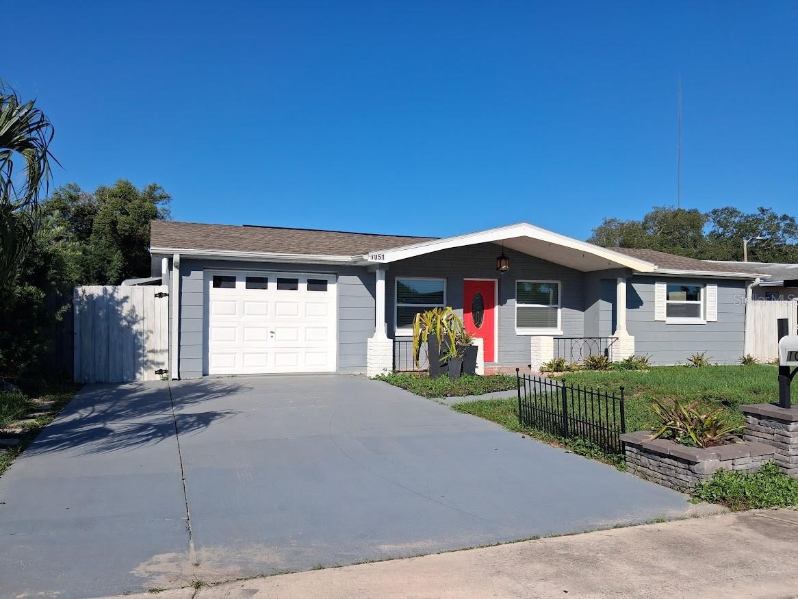1051 MAYBURY DR - Photo 1
