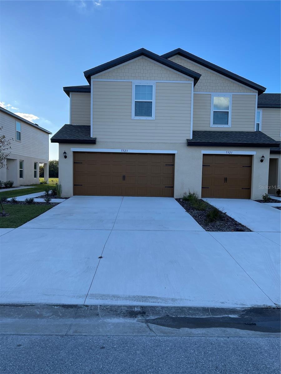 5323 COMPANION LN - Photo 1
