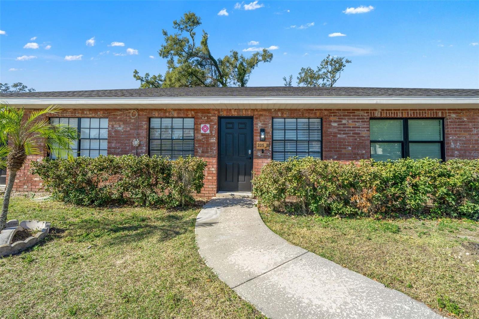 205 S GLENDALE DR #B - Photo 1