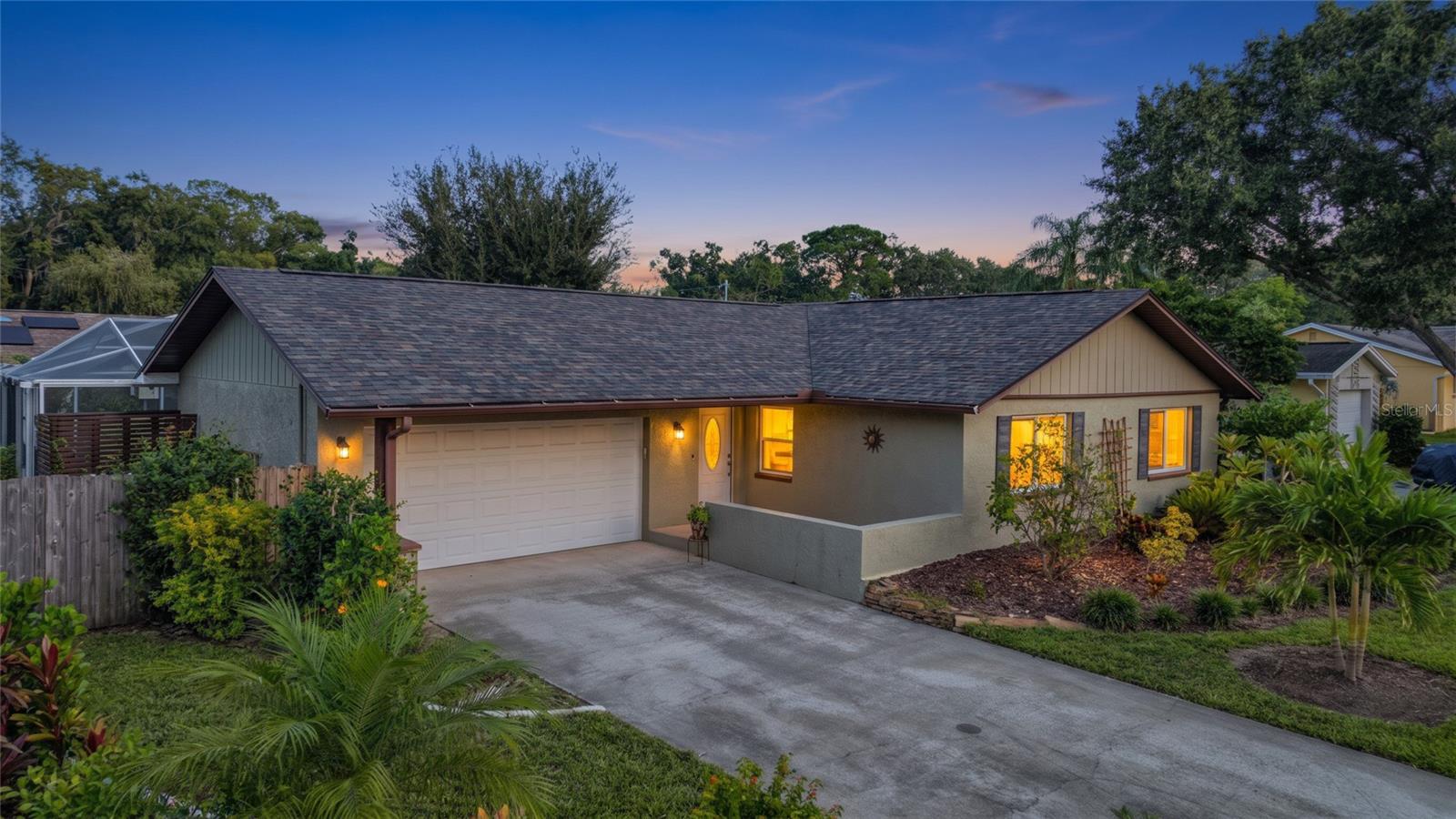 1852 SOURWOOD BLVD - Photo 1
