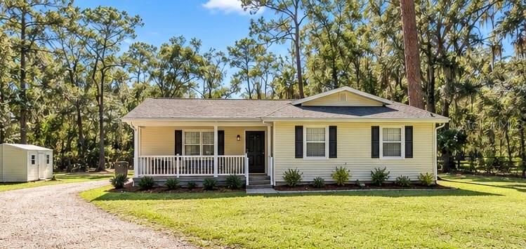 4312 LITHIA PINECREST RD - Photo 1