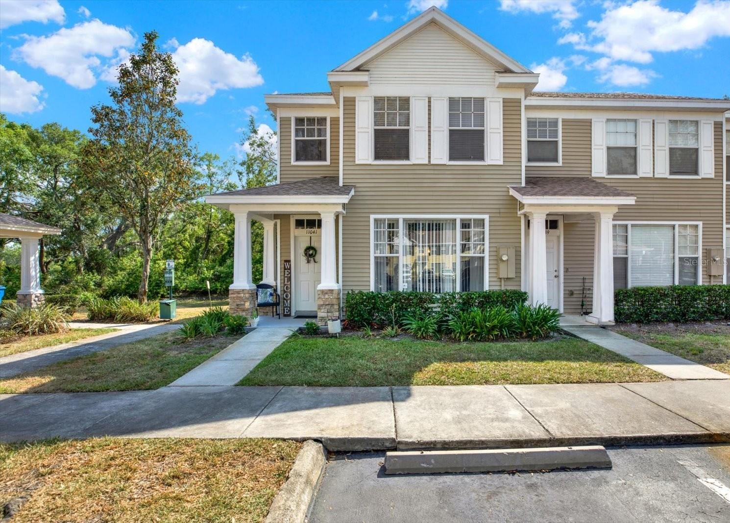 11041 BLACK SWAN CT - Photo 1
