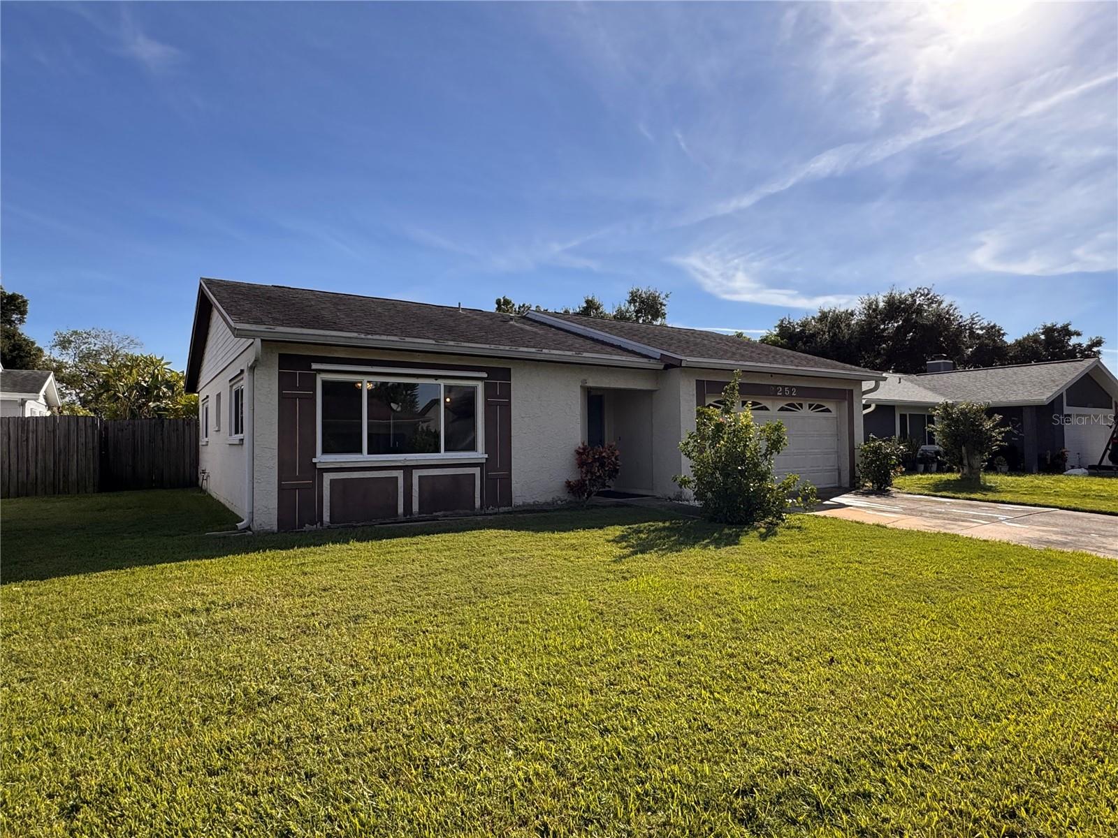6252 105TH TER N - Photo 1