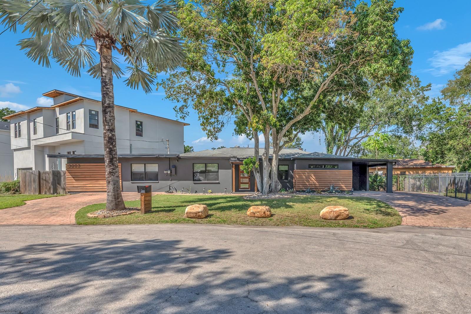 3003 W MEADOW ST - Photo 1