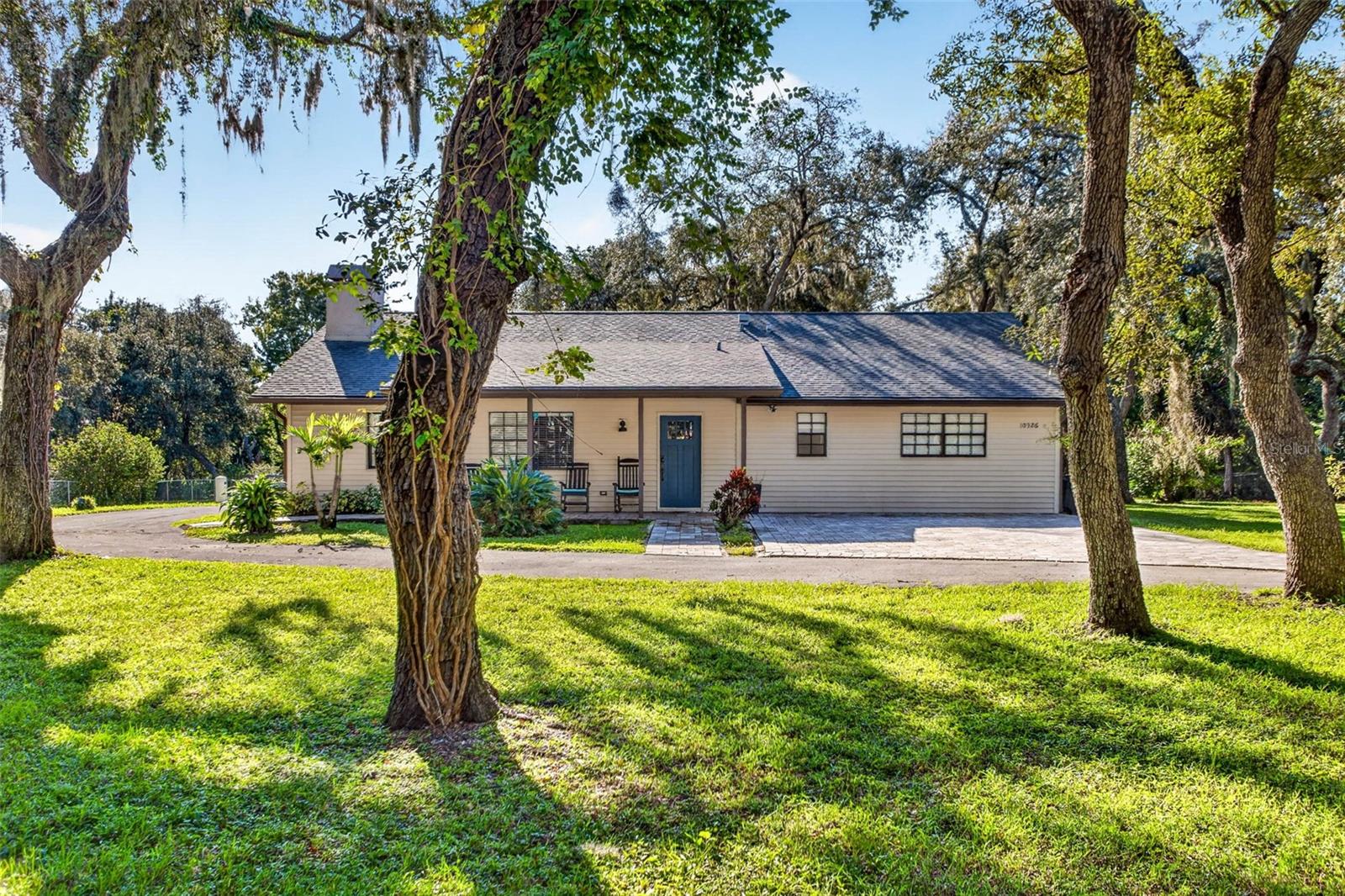 10326 OSCEOLA DR - Photo 1