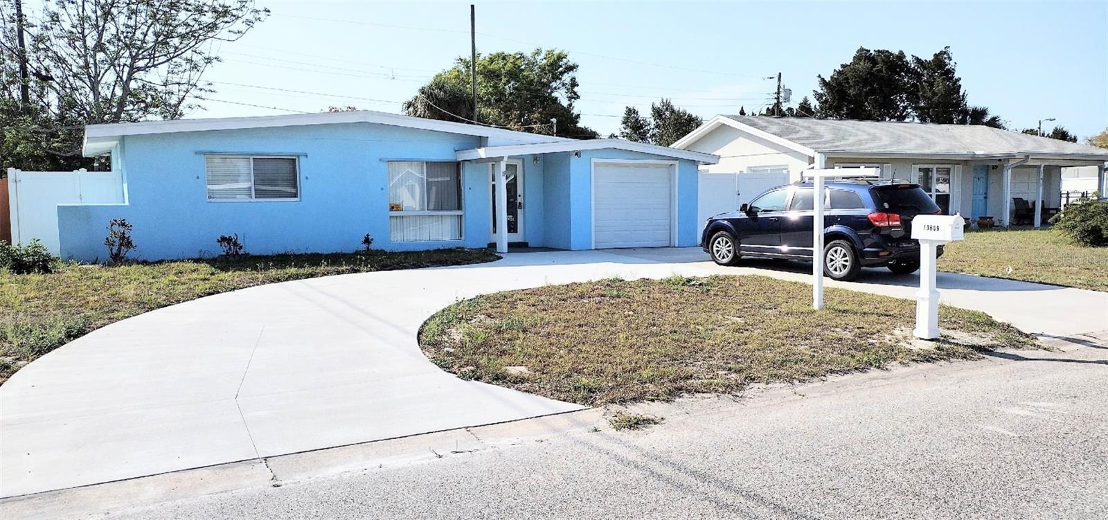 10609 AGATE CT - Photo 1