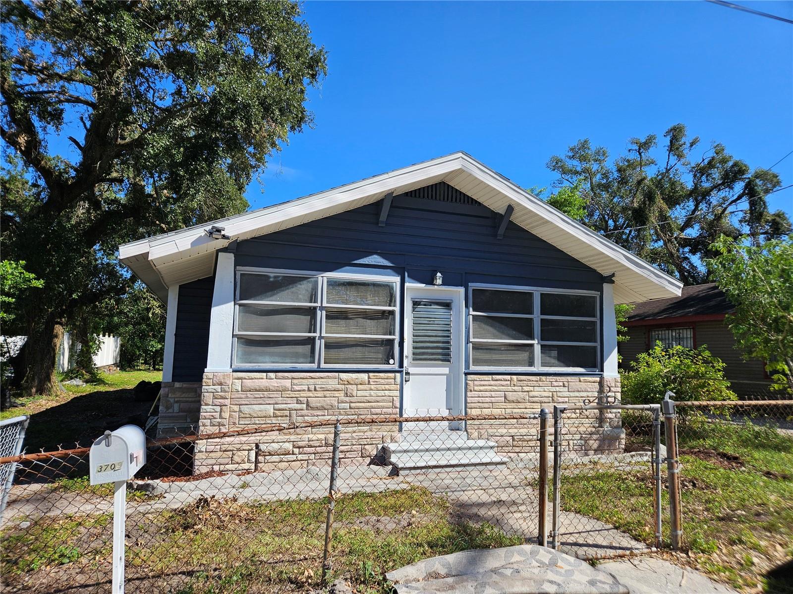3709 N 12TH ST - Photo 1