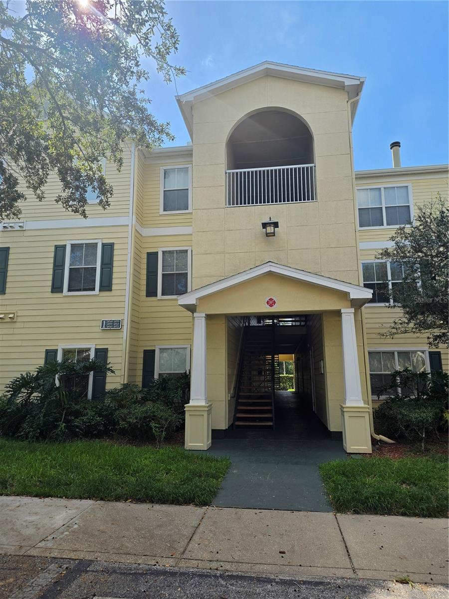 18563 BRIDLE CLUB DR - Photo 1