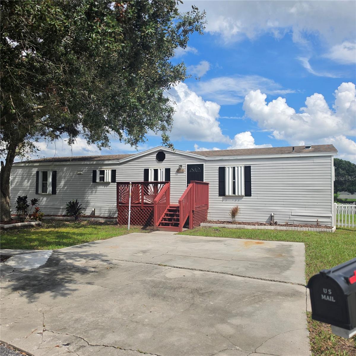 10618 GOSHAWK PL - Photo 1