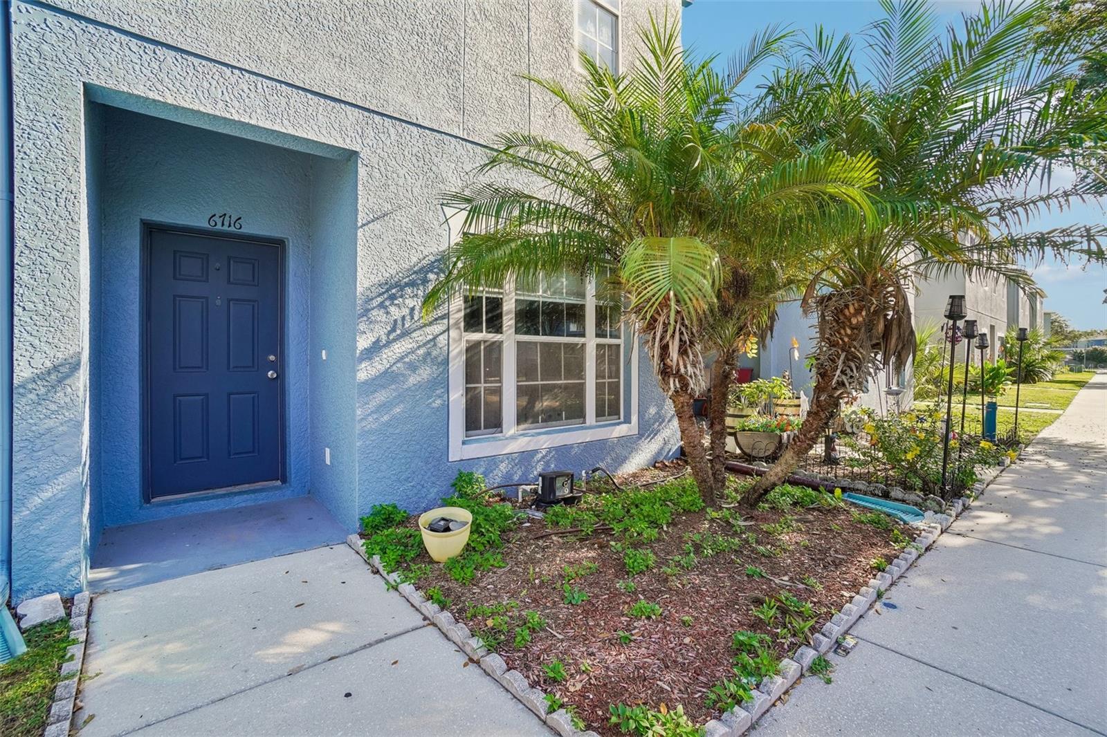 6716 LAKE CAMDEN WAY - Photo 1