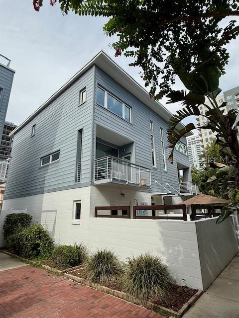 343 4TH AVE S - Photo 1